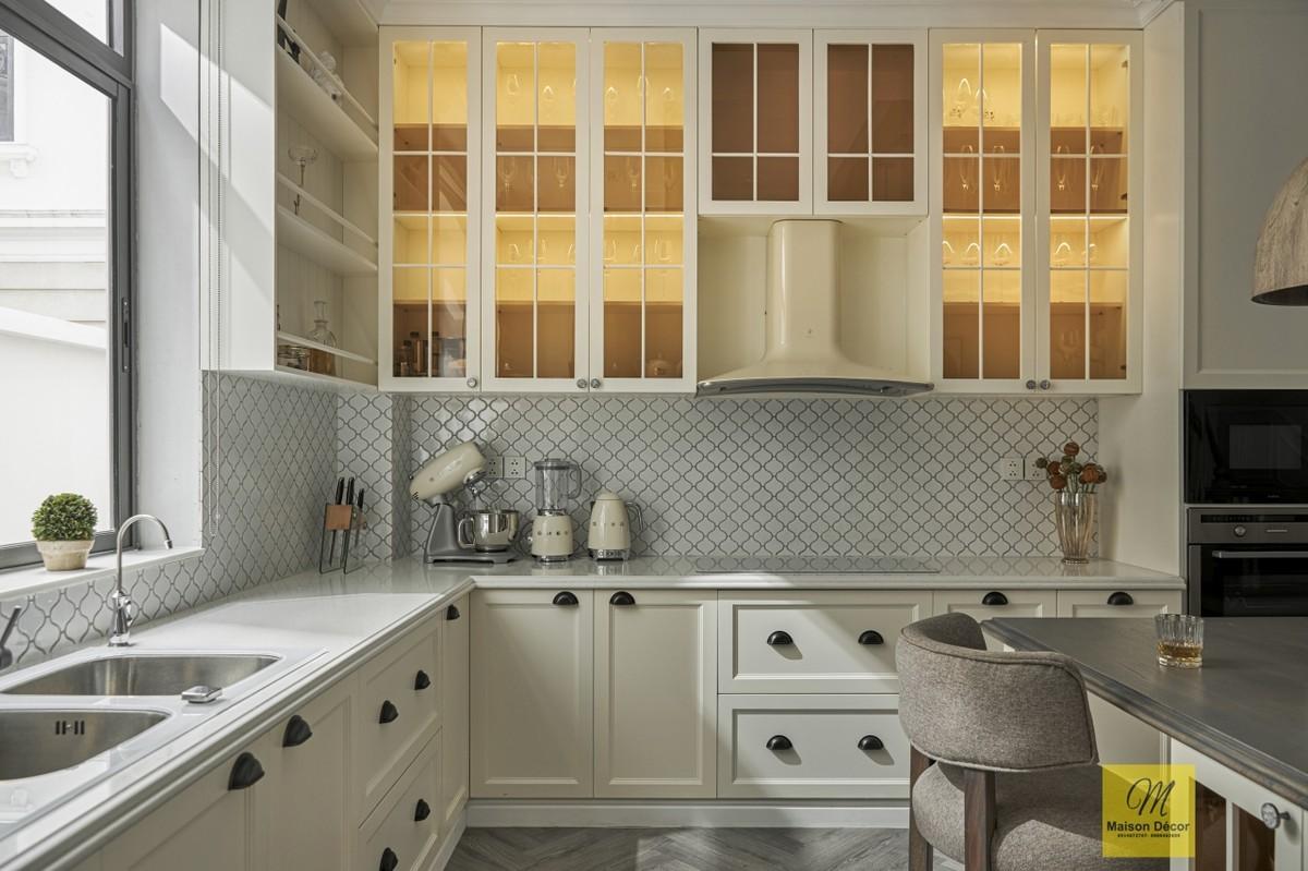 HOA HẬU HƯƠNG GIANG